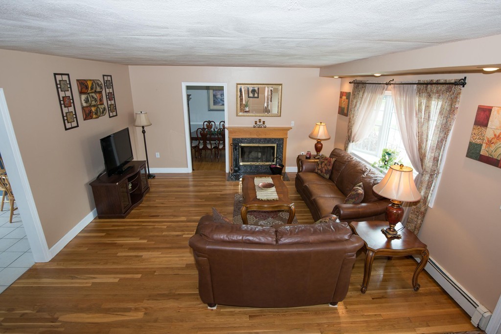 10 Manomet Road Peabody, MA 01960 - Photo 6 of 29 Gallery Image 6