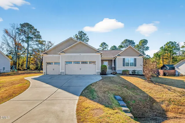 $385,000 | 235 Highcroft Circle, Benson, NC 27504