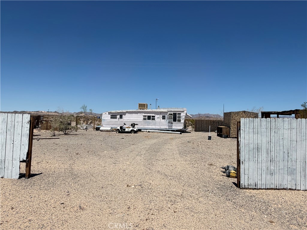 2811 Pebble Road Twentynine Palms, CA 92277 - Photo 13 of 14 Gallery Image 13