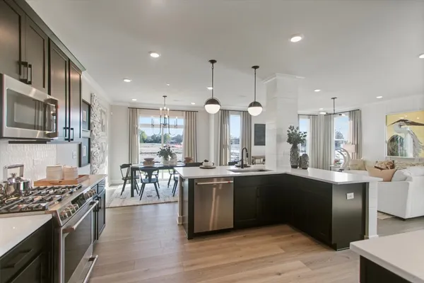 $689,990 | 8497 Liberty Lane, Woodridge, IL 60517