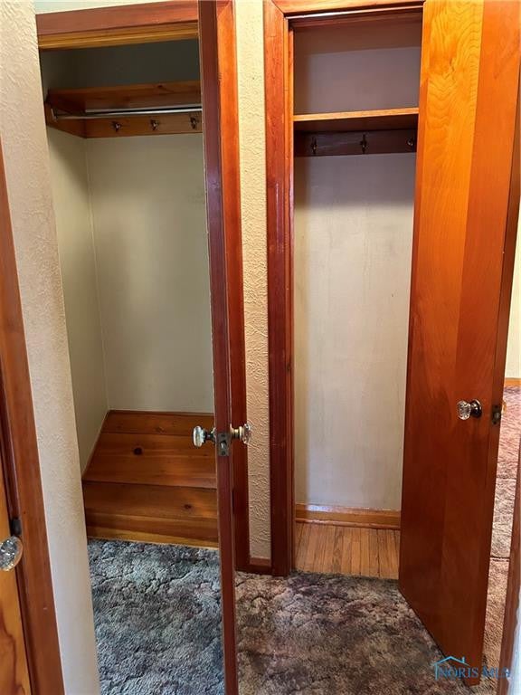 4229 Packard Road Toledo, OH 43612 - Photo 10 of 20 Gallery Image 10