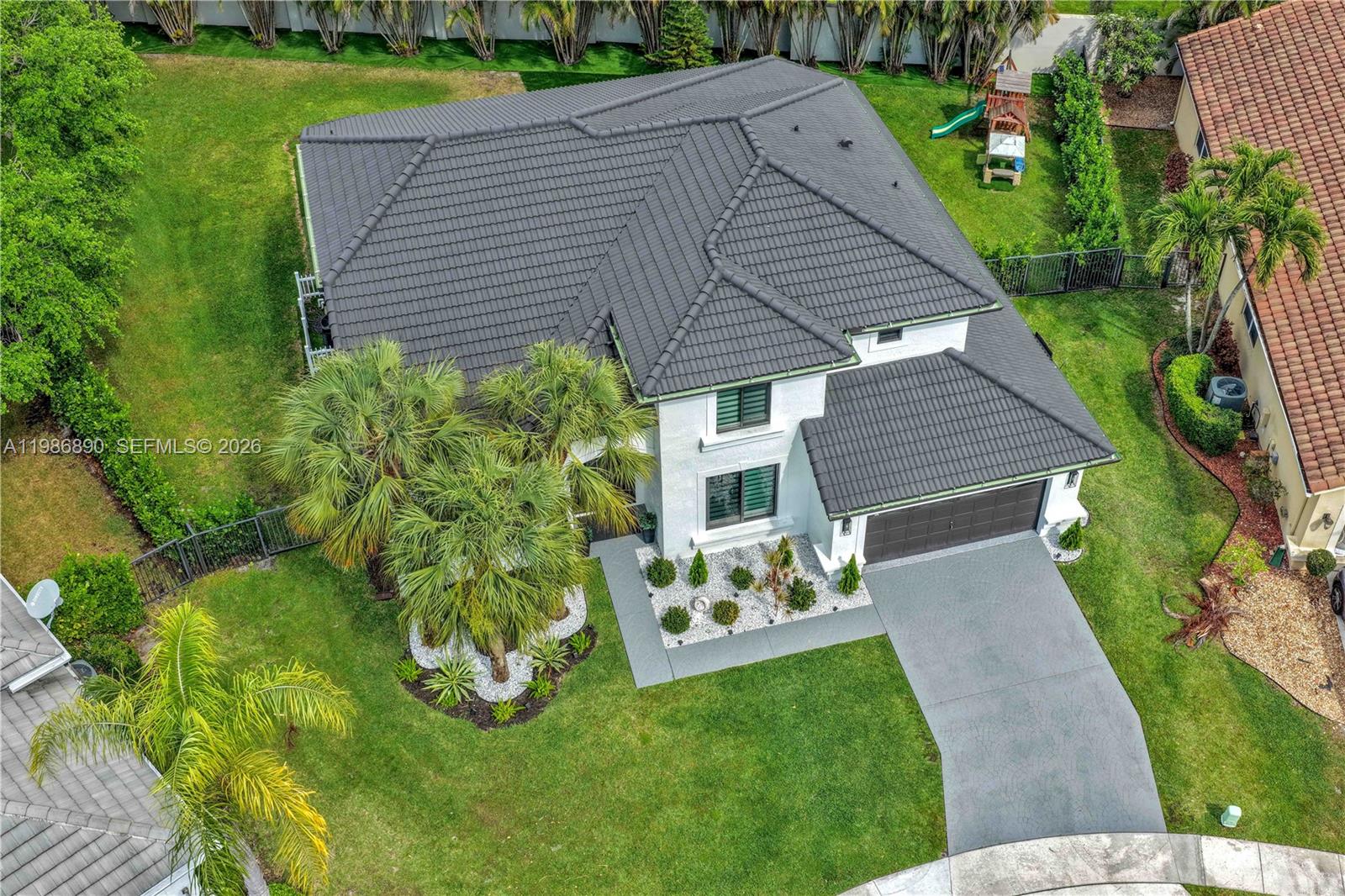 10081 Umberland Place Boca Raton, FL 33428 - Photo 2 of 44 Gallery Image 2
