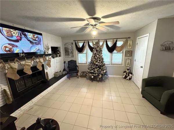 $330,000 | 310 Old Hertford Ln Spring Lake, Spring Lake, NC 28390