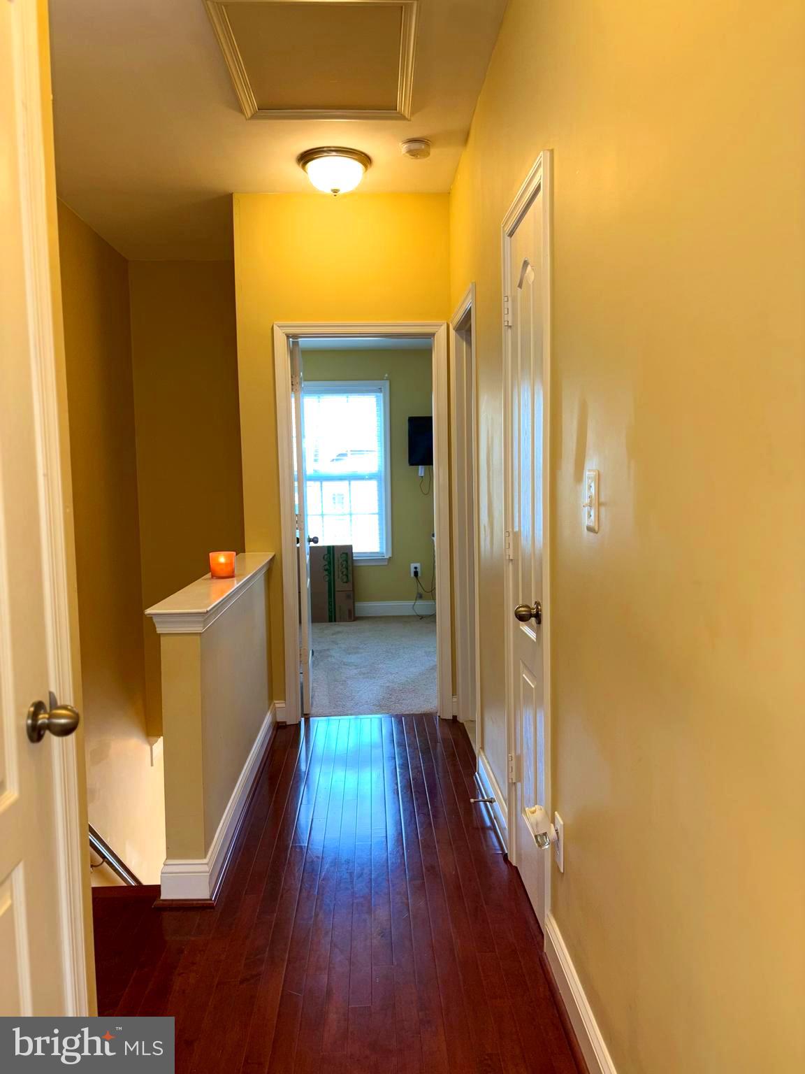 4218 Potomac Highlands Circle Triangle, VA 22172 - Photo 11 of 18 Upper Level 2 - Hallway