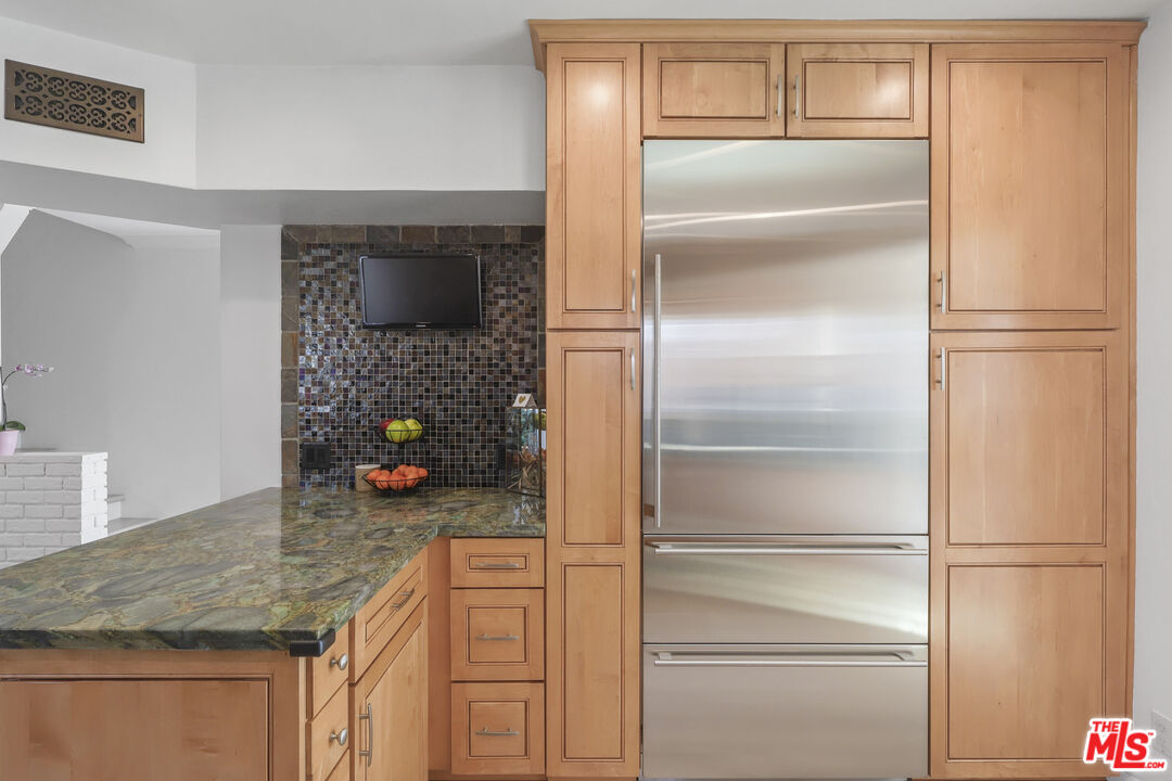 7545 Trask Avenue Playa del Rey, CA 90293 - Photo 13 of 29