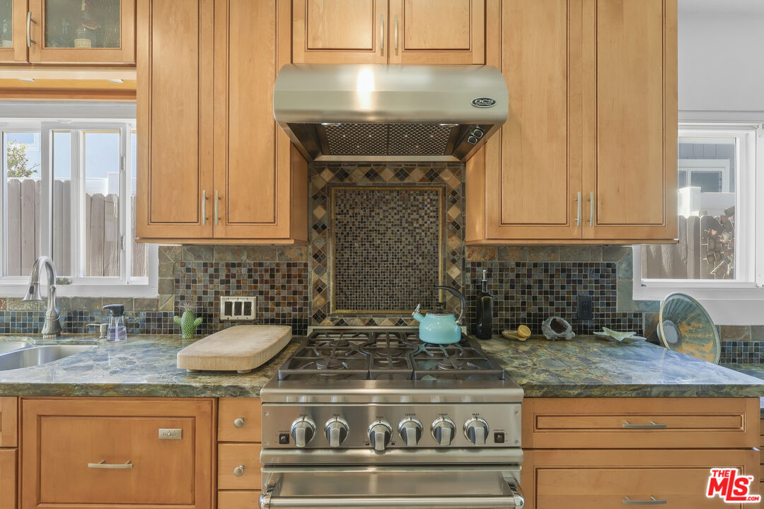 7545 Trask Avenue Playa del Rey, CA 90293 - Photo 14 of 29