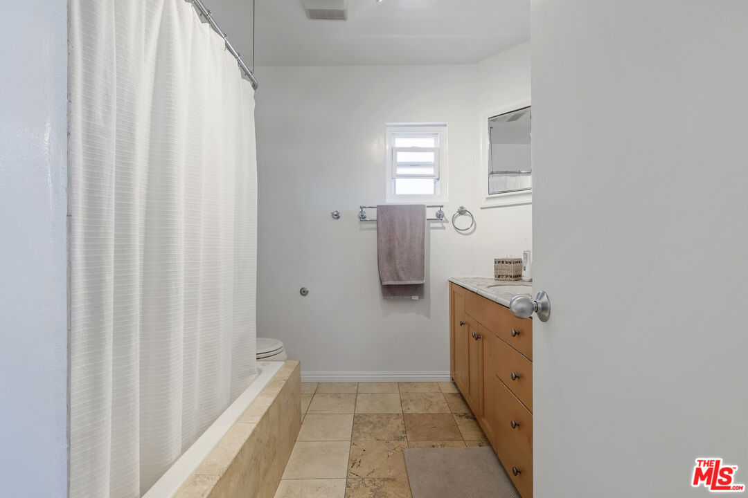 7545 Trask Avenue Playa del Rey, CA 90293 - Photo 20 of 29