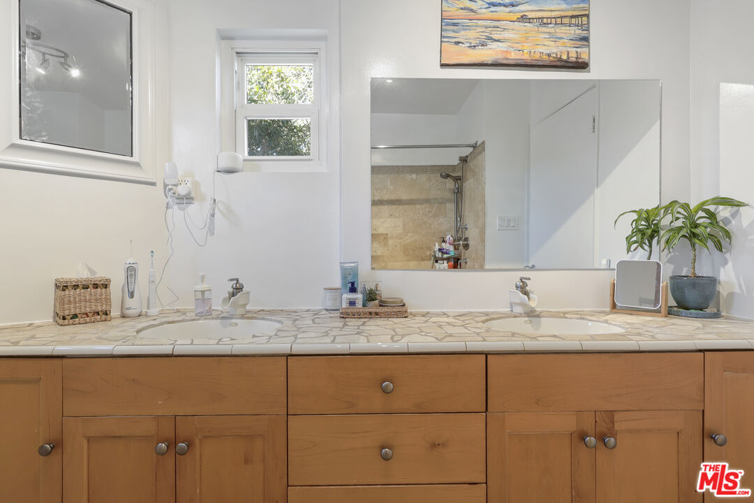 7545 Trask Avenue Playa del Rey, CA 90293 - Photo 24 of 29