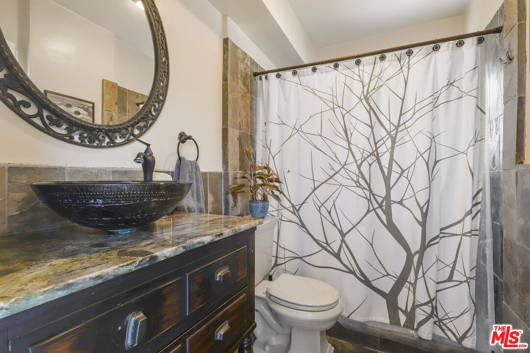 7545 Trask Avenue Playa del Rey, CA 90293 - Photo 4 of 29