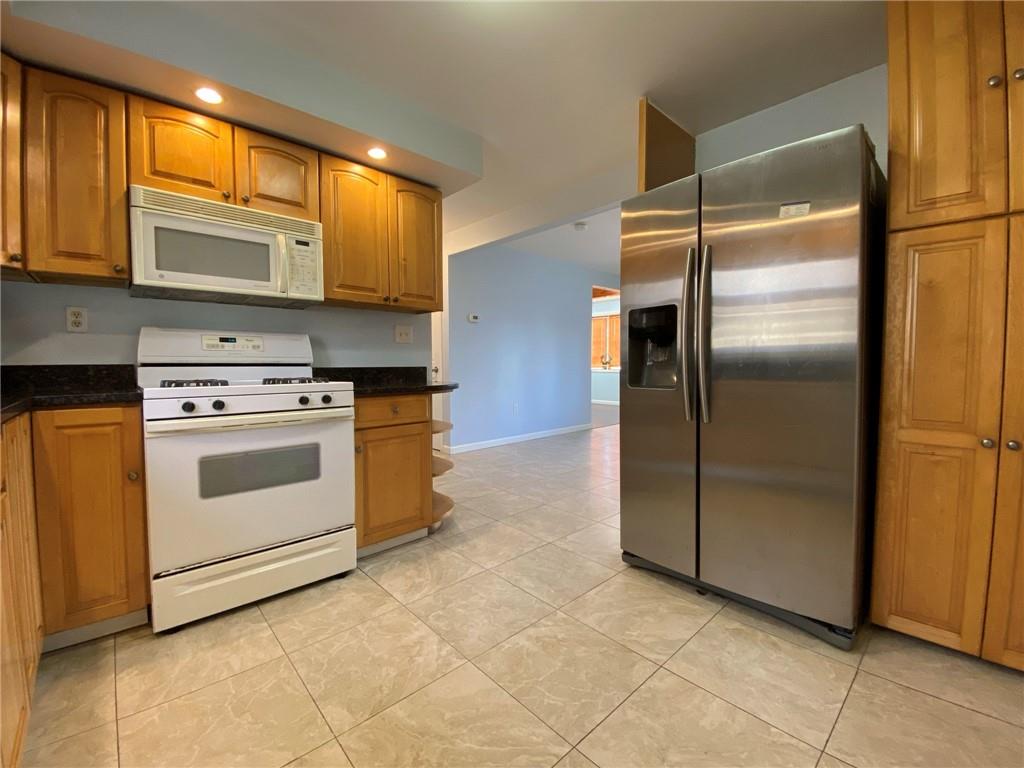 355 Parallel Avenue Pittsburgh, PA 15210 - Photo 13 of 25 Gallery Image 13