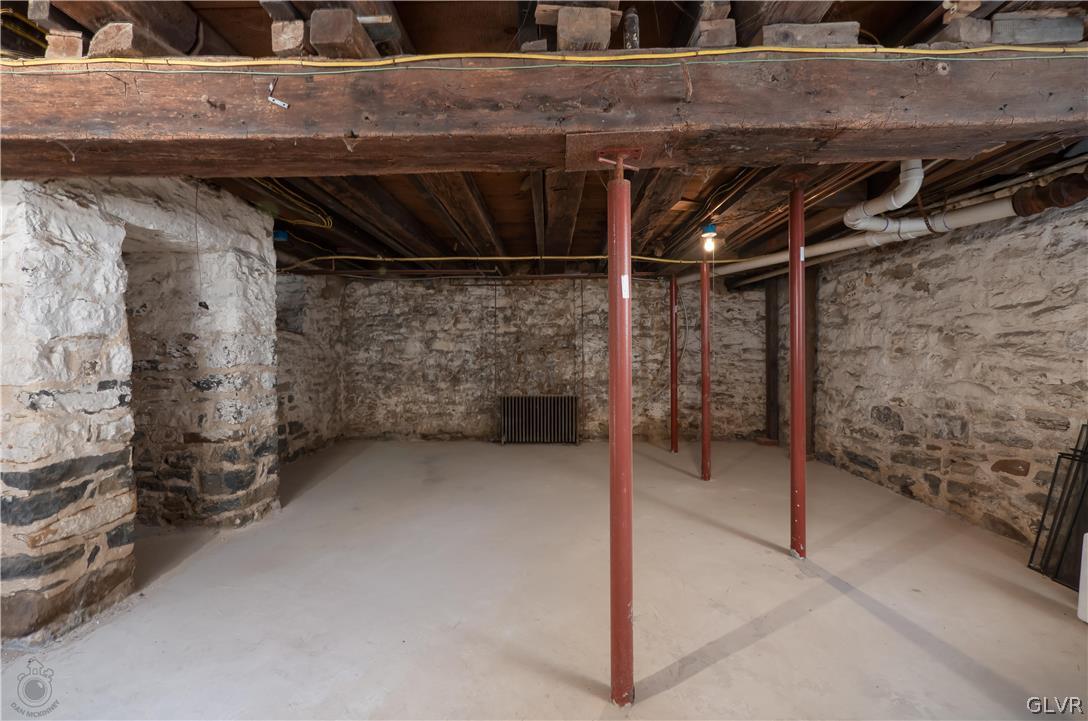 2820 Farr Road Emmaus, PA 18049 - Photo 33 of 47 Gallery Image 33