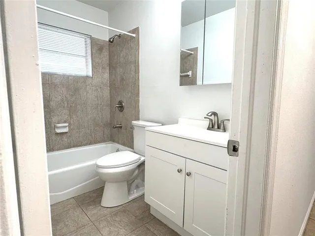 $3,500 | 3728 Dunes Road, Palm Beach Gardens, FL 33410