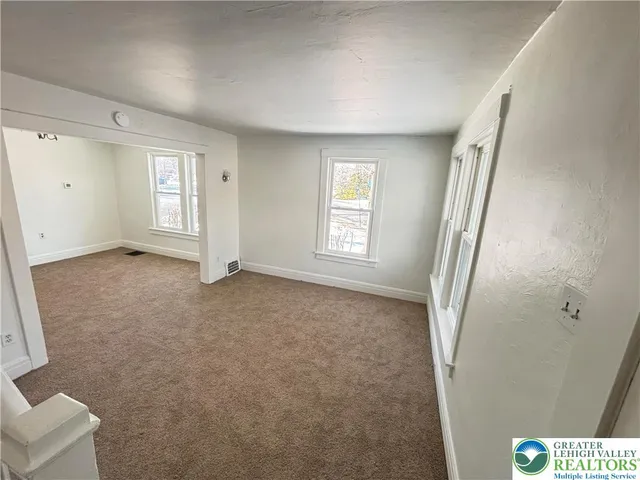 $1,750 | 526 Park Place, Bethlehem, PA 18018