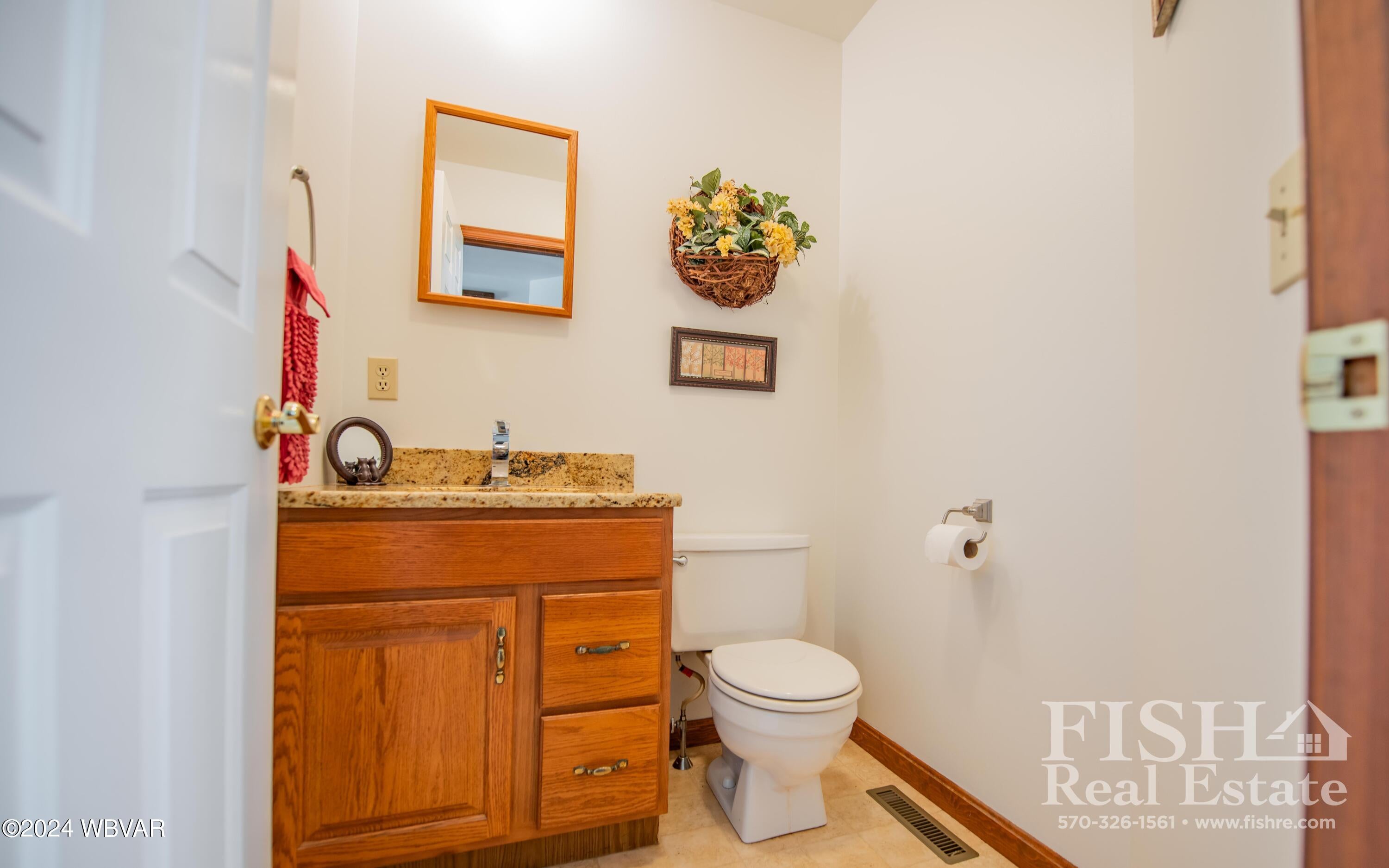 26 Hemlock Road Williamsport, PA 17701 - Photo 20 of 21 DSC_2441