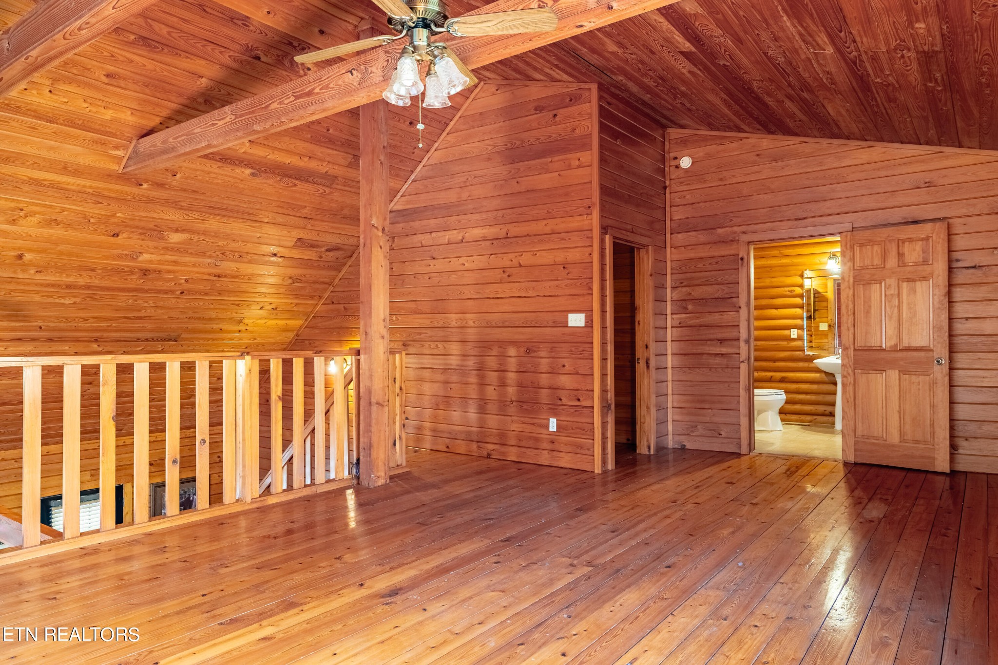 126 Mountain Loft Road Townsend, TN 37882 - Photo 16 of 42 Gallery Image 16