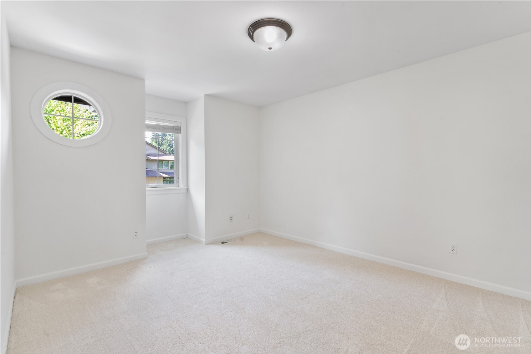 22309 1st Drive Southeast Bothell, WA 98021 - Photo 32 of 36