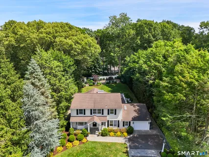 $995,000 | 141 Idlewood Drive, Stamford, CT 06905