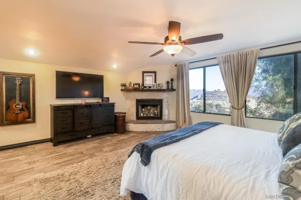 $1,399,000 | 1574 Shadow Knolls Drive, El Cajon, CA 92020