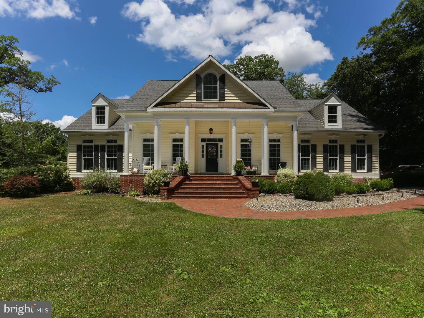 53 Streeker Road Wrightstown, NJ 08562 - Photo 1 of 25 Gallery Image 1
