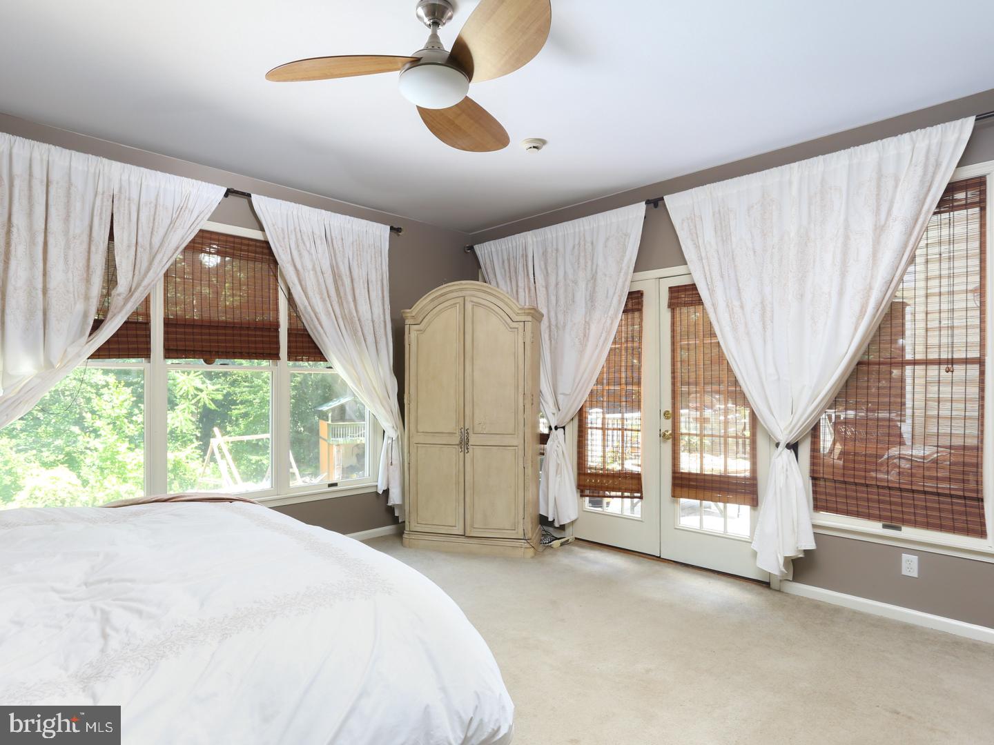 53 Streeker Road Wrightstown, NJ 08562 - Photo 16 of 25 Gallery Image 16