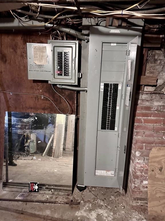 128 Mill Street Springfield, MA 01108 - Photo 13 of 14 a view of a garage of the house