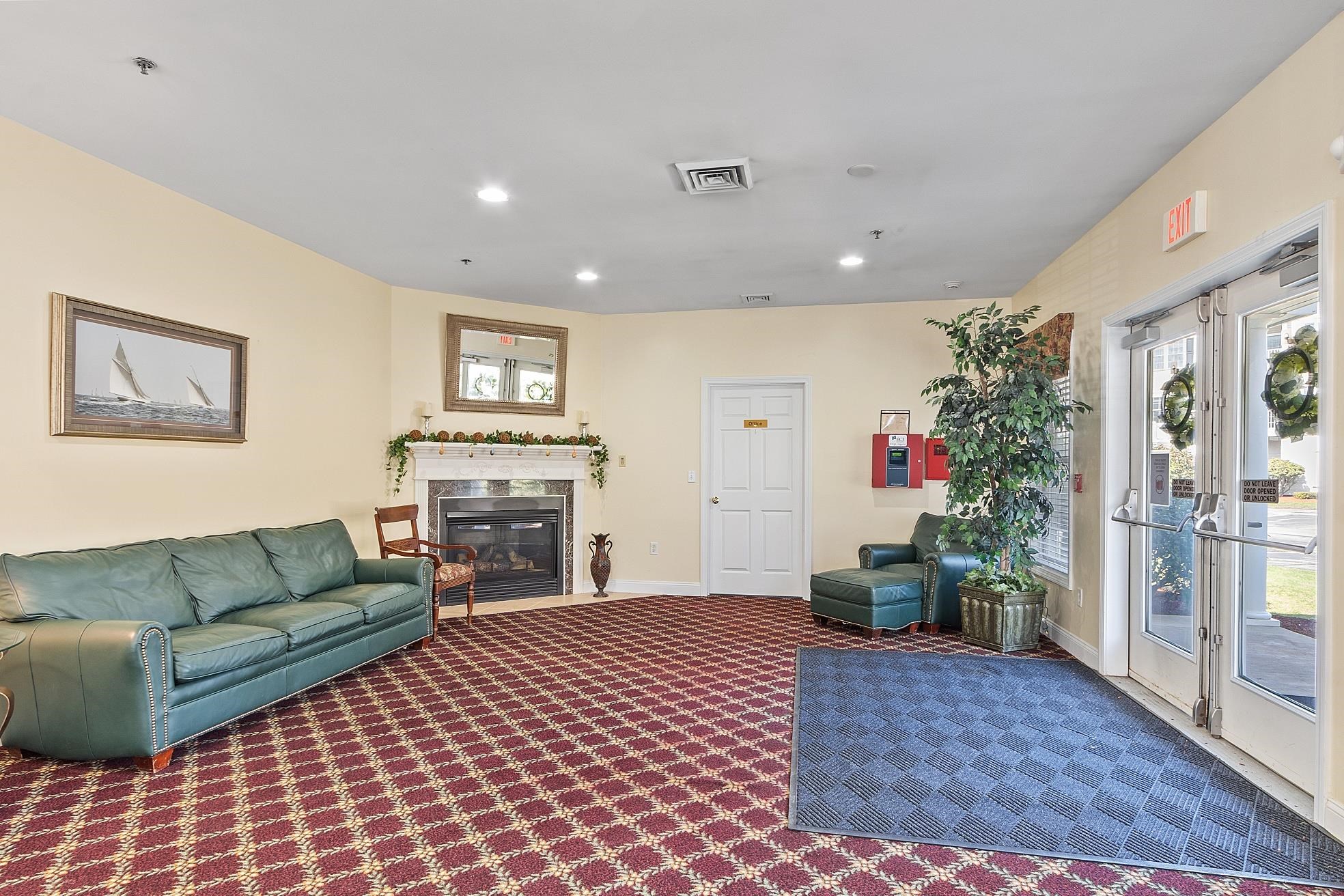 59 Cluff Road, Unit 15 Salem, NH 03079 - Photo 39 of 46 Gallery Image 39