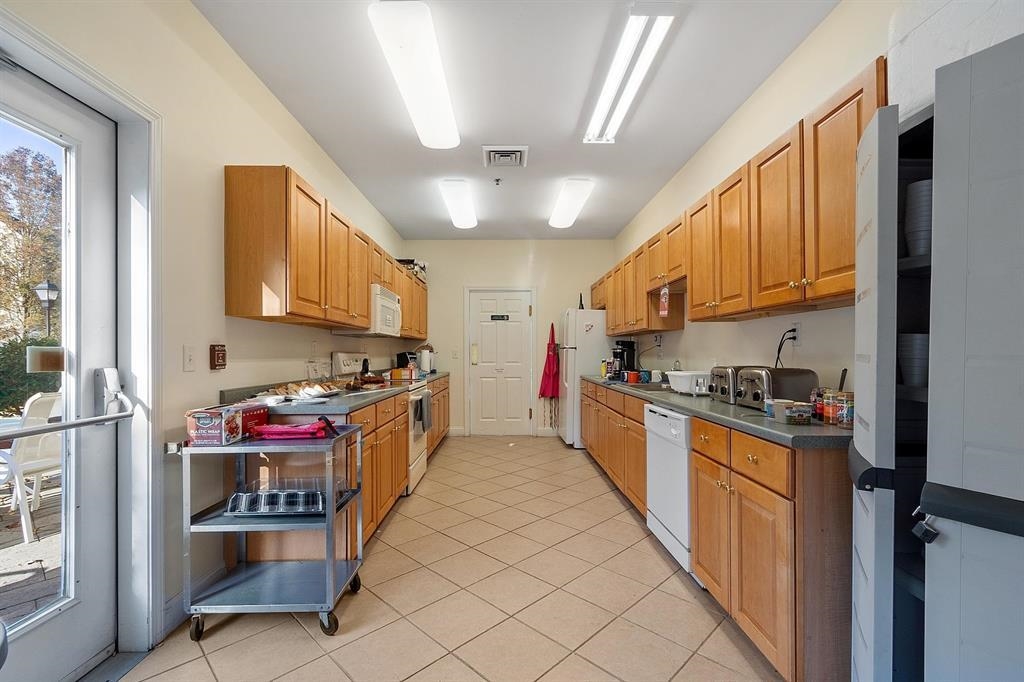 59 Cluff Road, Unit 15 Salem, NH 03079 - Photo 40 of 46 Gallery Image 40