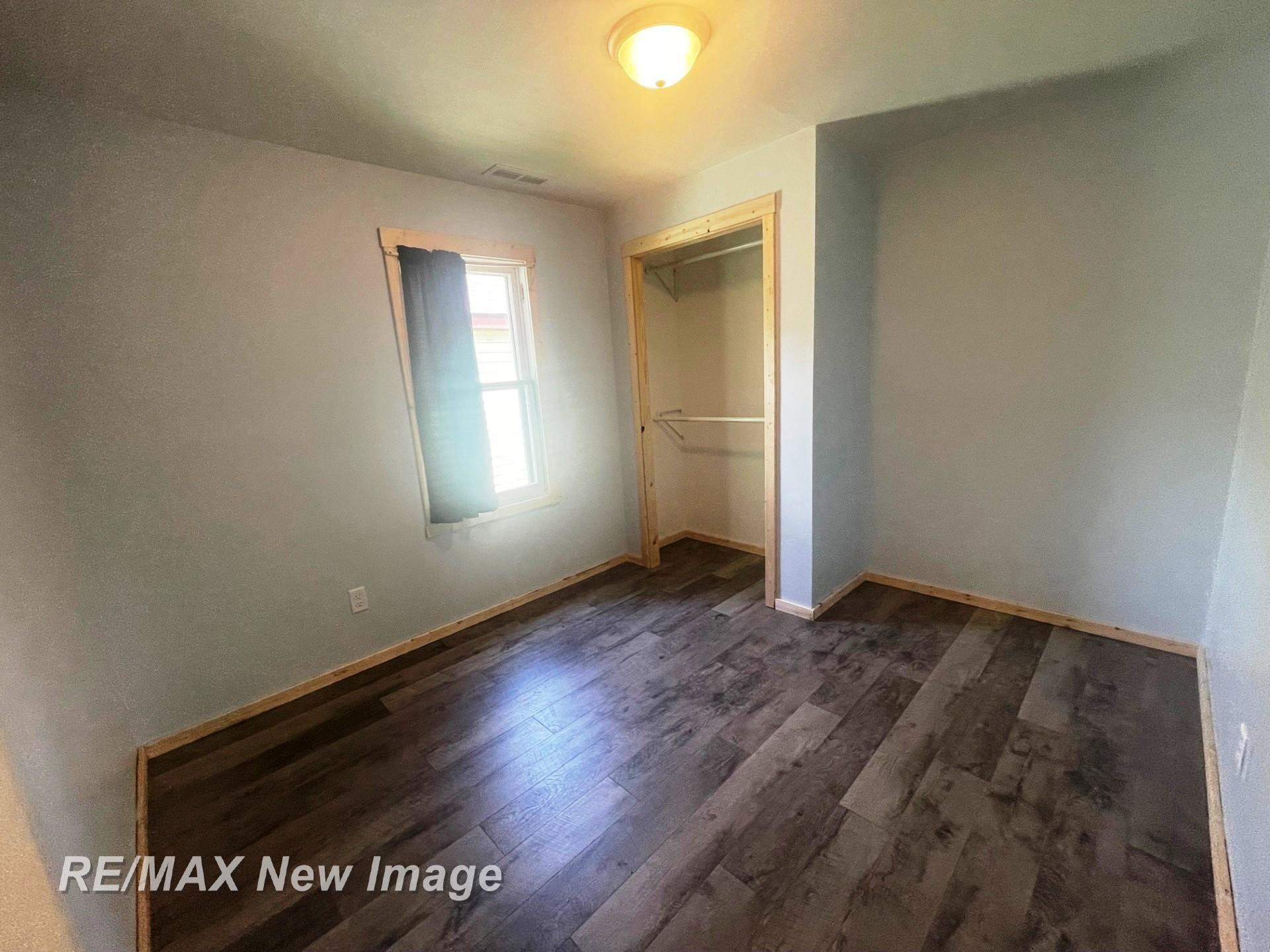 984 Pine Road Bay City, MI 48706 - Photo 8 of 12 50144179-b8ce2a91-183c-43bb-b4dc-a4ae102f9d4d.JPG