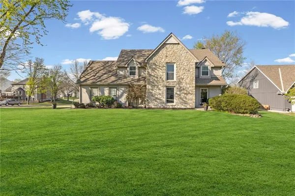 $635,000 | 11505 Lowell Avenue, Overland Park, KS 66210