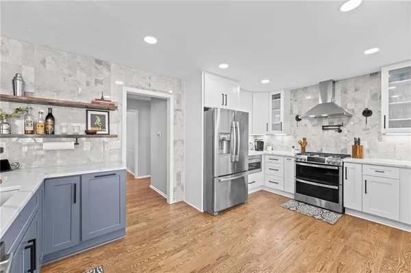 $635,000 | 11505 Lowell Avenue, Overland Park, KS 66210