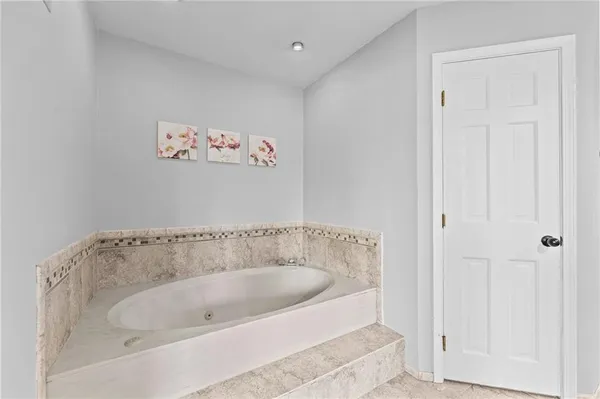 $635,000 | 11505 Lowell Avenue, Overland Park, KS 66210