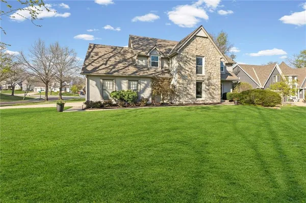$635,000 | 11505 Lowell Avenue, Overland Park, KS 66210