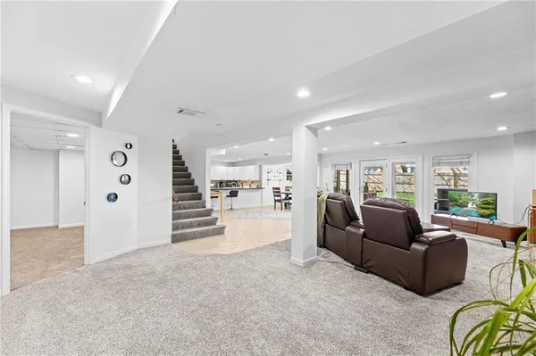 $635,000 | 11505 Lowell Avenue, Overland Park, KS 66210