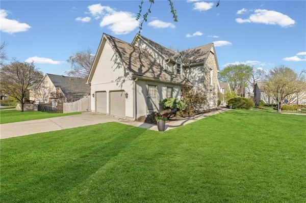 $635,000 | 11505 Lowell Avenue, Overland Park, KS 66210