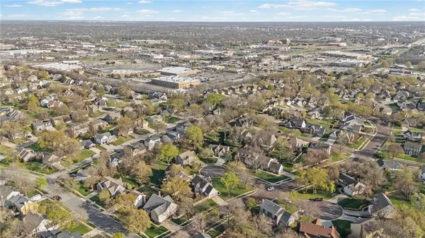 $635,000 | 11505 Lowell Avenue, Overland Park, KS 66210