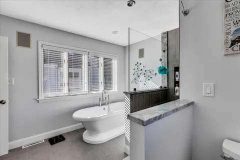 $1,850,000 | 14 Ryder Road, North Falmouth, MA 02556