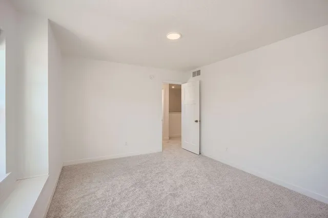 $2,600 | 1082 Jubert Drive, Medina, MN 55340