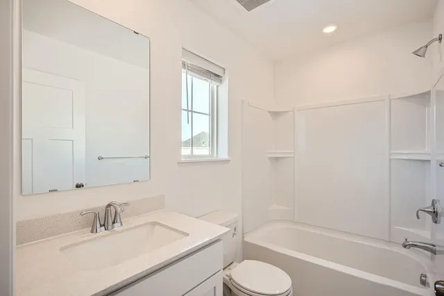 $2,600 | 1082 Jubert Drive, Medina, MN 55340