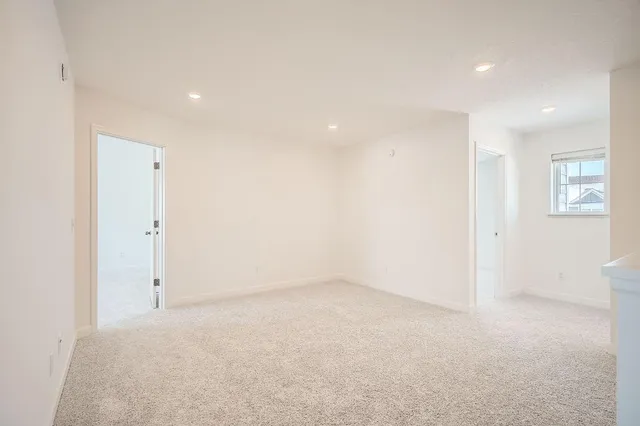 $2,600 | 1082 Jubert Drive, Medina, MN 55340