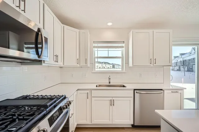 $2,600 | 1082 Jubert Drive, Medina, MN 55340