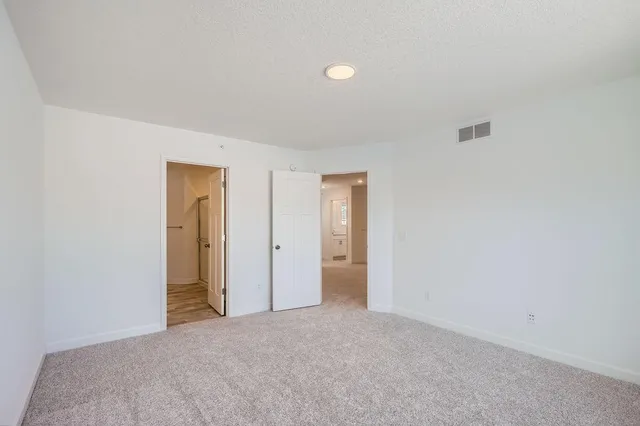 $2,600 | 1082 Jubert Drive, Medina, MN 55340