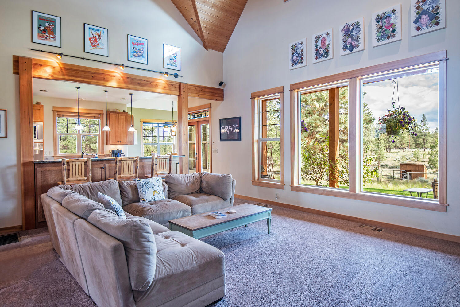 16400 Riata Drive Sisters, OR 97759 - Photo 5 of 43 4