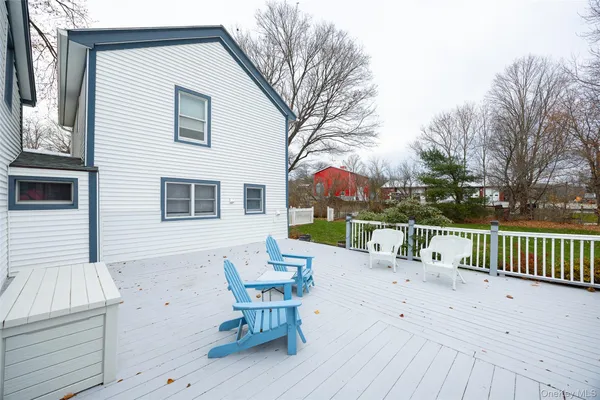 $800,000 | 2327 Salt Point Turnpike, Clinton Corners, NY 12514