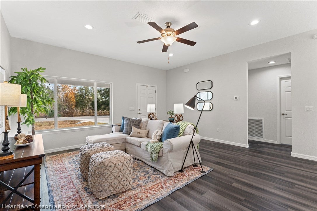 2886 West Kevin Road Avon Park, FL 33825 - Photo 10 of 42 Gallery Image 10