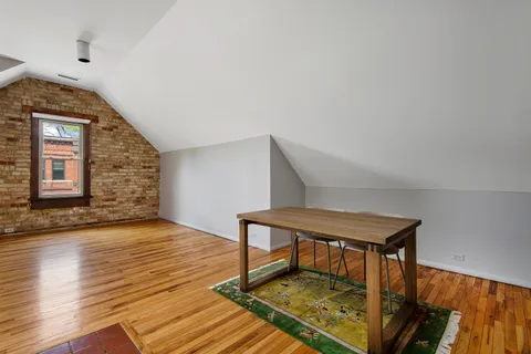 $1,799,000 | 1149 West Wellington Avenue, Chicago, IL 60657