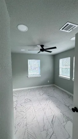 $1,700 | 121 South 10th Street, Unit A, Conroe, TX 77301