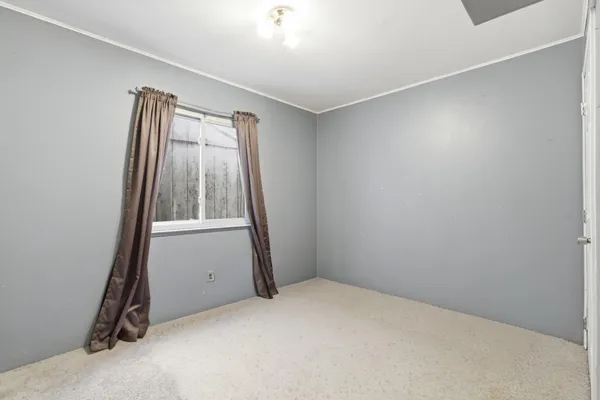 $170,000 | 170 Beyne Street, Mount Clemens, MI 48043