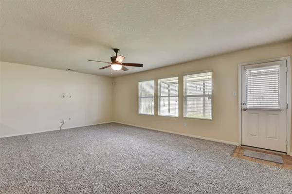 $2,495 | 3223 Zephyr Glen Way, Houston, TX 77084