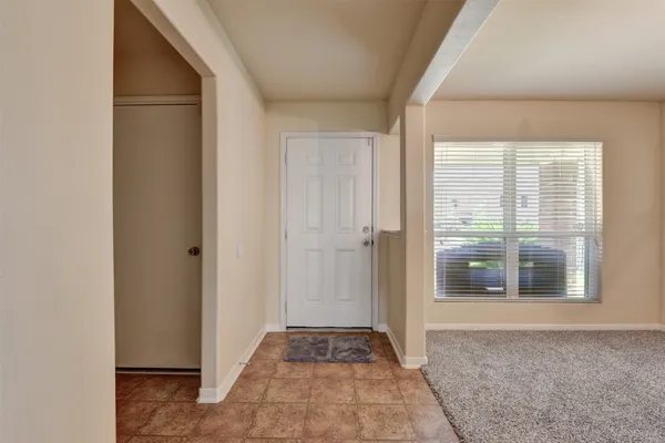 $2,495 | 3223 Zephyr Glen Way, Houston, TX 77084