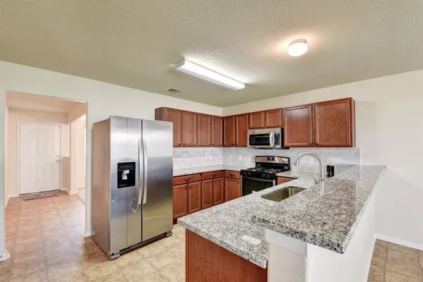 $2,495 | 3223 Zephyr Glen Way, Houston, TX 77084